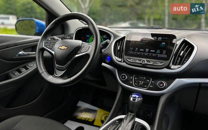 Хэтчбек Chevrolet Volt 2015 в Львове