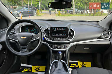 Хэтчбек Chevrolet Volt 2015 в 