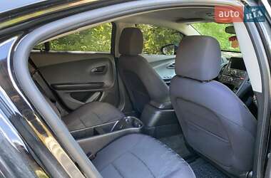 Хэтчбек Chevrolet Volt 2014 в 