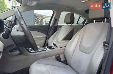 Хэтчбек Chevrolet Volt 2014 в 
