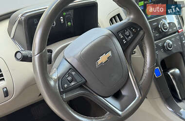 Хэтчбек Chevrolet Volt 2014 в 