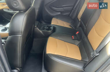 Хэтчбек Chevrolet Volt 2017 в 