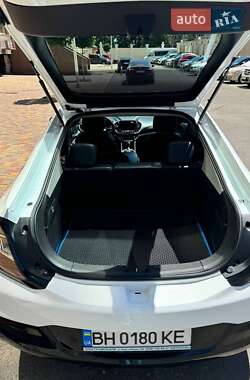 Хэтчбек Chevrolet Volt 2016 в 