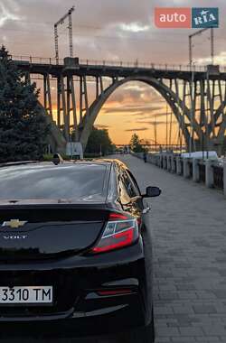 Хэтчбек Chevrolet Volt 2018 в 