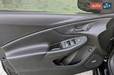 Хэтчбек Chevrolet Volt 2018 в 