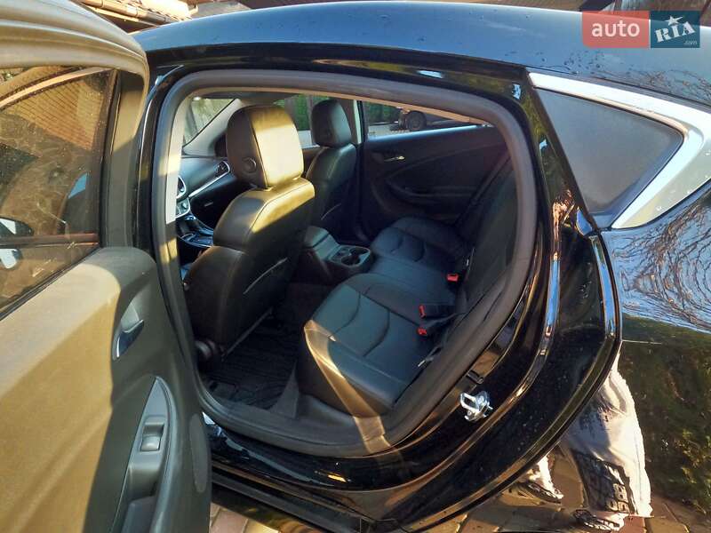 Хэтчбек Chevrolet Volt 2017 в Виннице фото 16 Хэтчбек Chevrolet Volt 2017 в Виннице
