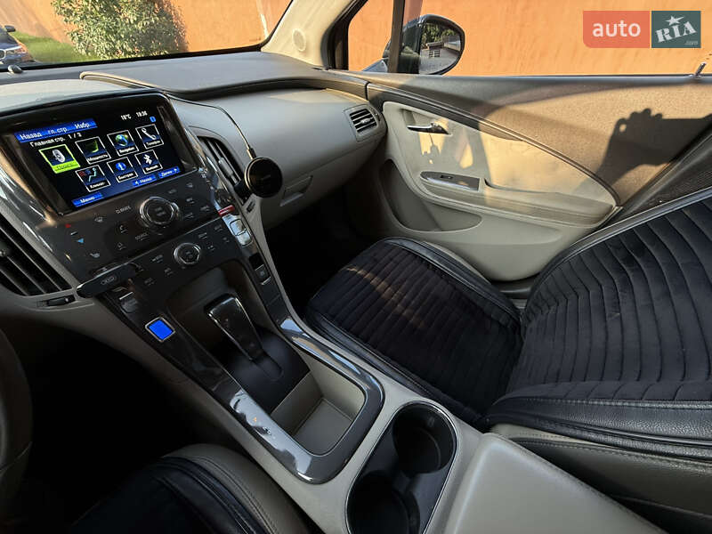 Хетчбек Chevrolet Volt 2013 в Рівному