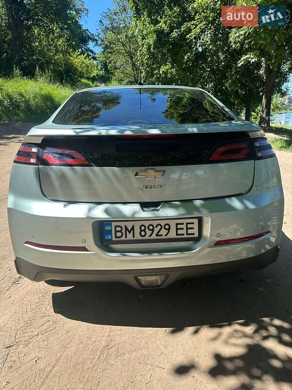 Хэтчбек Chevrolet Volt 2013 в Сумах