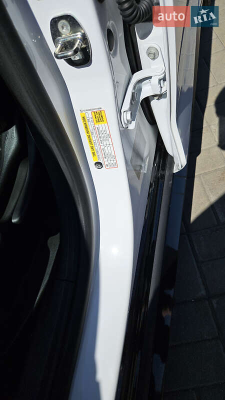 Хэтчбек Chevrolet Volt 2015 в Черкассах