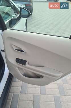 Хэтчбек Chevrolet Volt 2013 в Черкассах