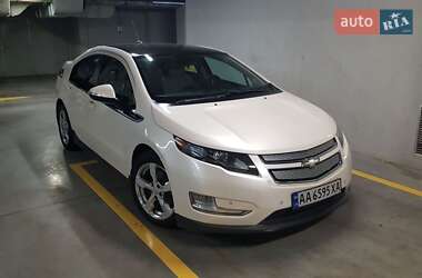 Хэтчбек Chevrolet Volt 2011 в Киеве