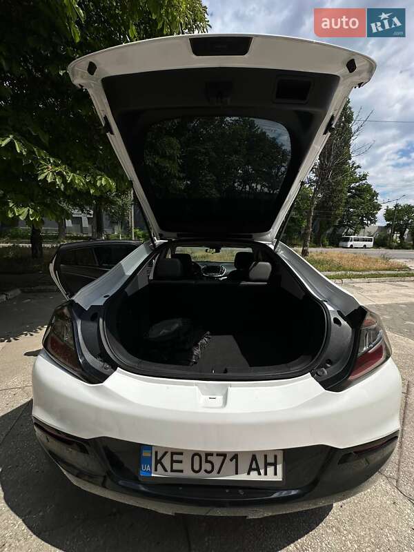 Хэтчбек Chevrolet Volt 2018 в Днепре