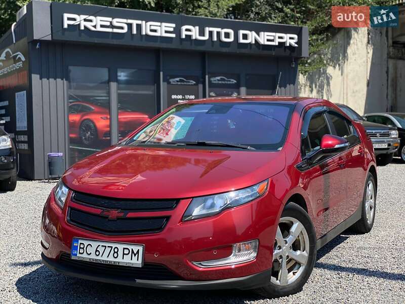 Хэтчбек Chevrolet Volt 2012 в Днепре