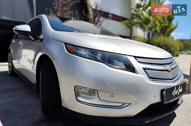 Хэтчбек Chevrolet Volt 2010 в 