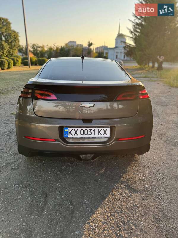 Хэтчбек Chevrolet Volt 2014 в Харькове