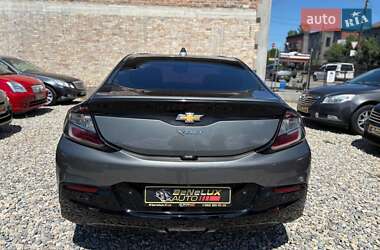Хэтчбек Chevrolet Volt 2017 в 