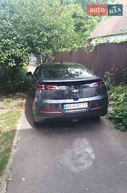Хэтчбек Chevrolet Volt 2012 в 