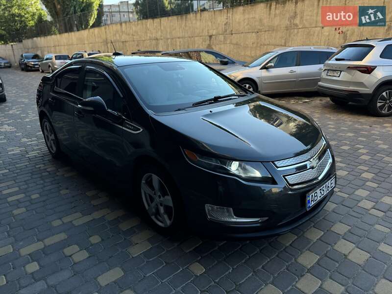 Хэтчбек Chevrolet Volt 2015 в Виннице
