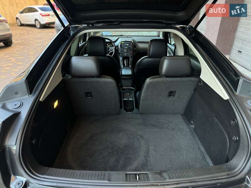 Хэтчбек Chevrolet Volt 2015 в Виннице