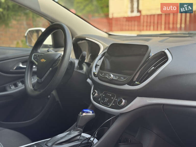 Хетчбек Chevrolet Volt 2017 в Києві