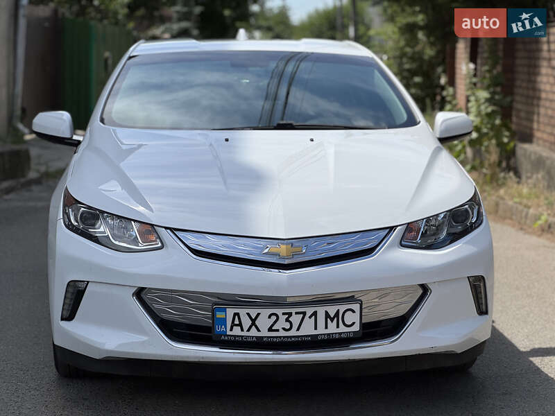 Хетчбек Chevrolet Volt 2017 в Києві
