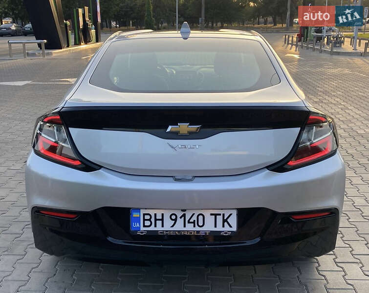 Хэтчбек Chevrolet Volt 2015 в Одессе