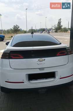 Хэтчбек Chevrolet Volt 2014 в Николаеве