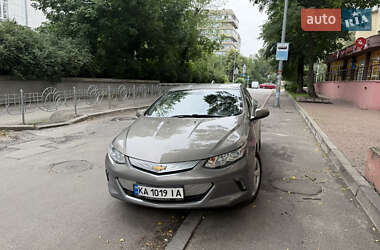 Хэтчбек Chevrolet Volt 2017 в Киеве