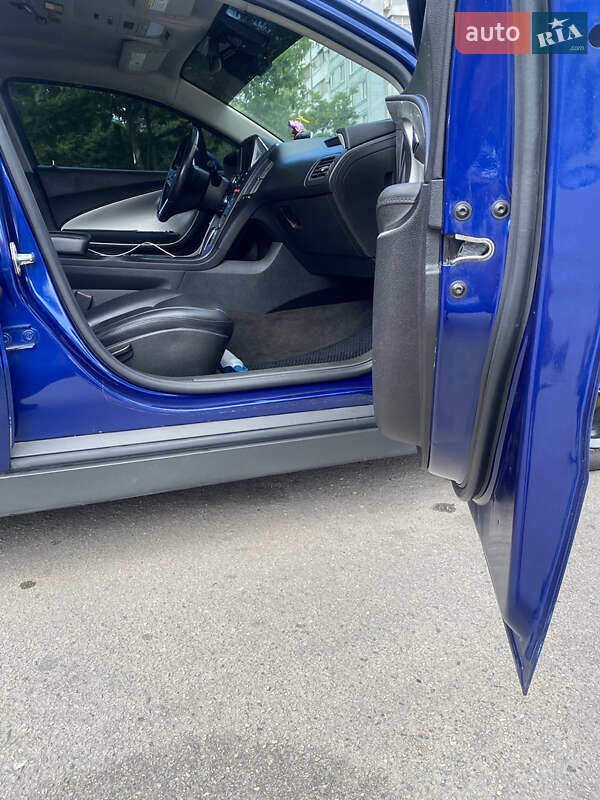 Хетчбек Chevrolet Volt 2012 в Запоріжжі