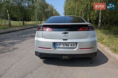Хэтчбек Chevrolet Volt 2013 в 