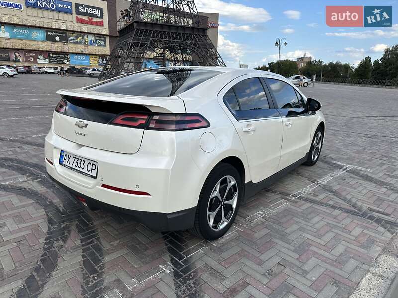 Хэтчбек Chevrolet Volt 2014 в Харькове фото 12 Хэтчбек Chevrolet Volt 2014 в Харькове
