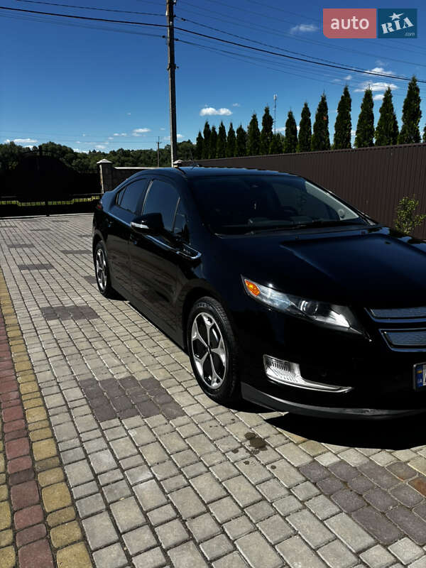 Хэтчбек Chevrolet Volt 2015 в Ивано-Франковске