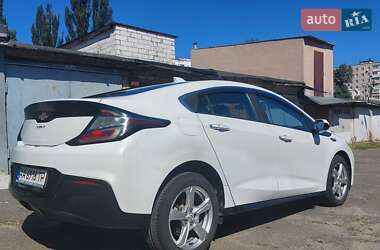 Хэтчбек Chevrolet Volt 2015 в 