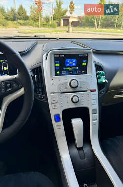 Хэтчбек Chevrolet Volt 2011 в 