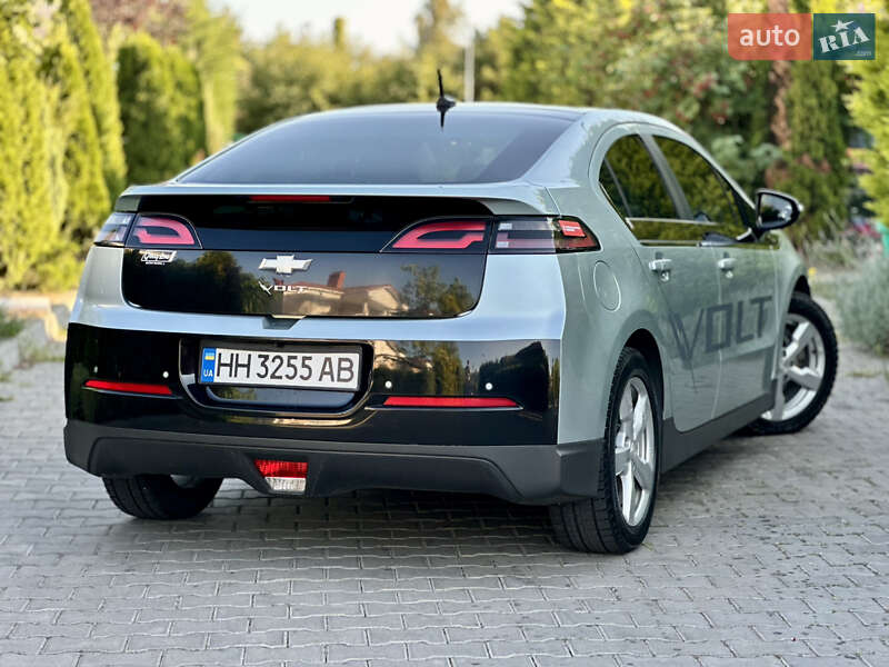 Хэтчбек Chevrolet Volt 2011 в Одессе