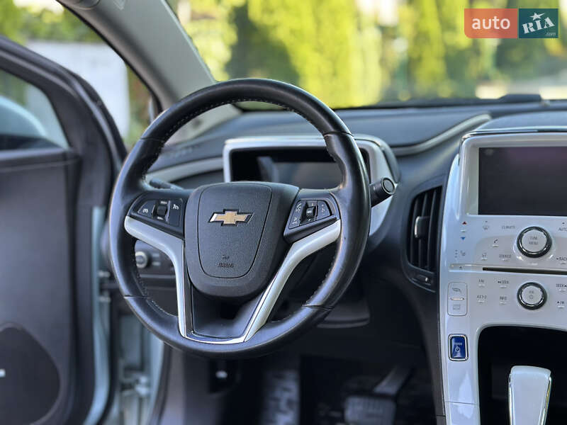 Хэтчбек Chevrolet Volt 2011 в Одессе