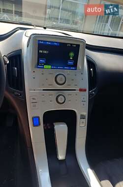 Хэтчбек Chevrolet Volt 2013 в 