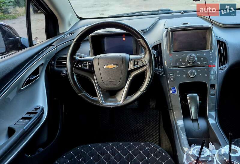 Хэтчбек Chevrolet Volt 2013 в Запорожье