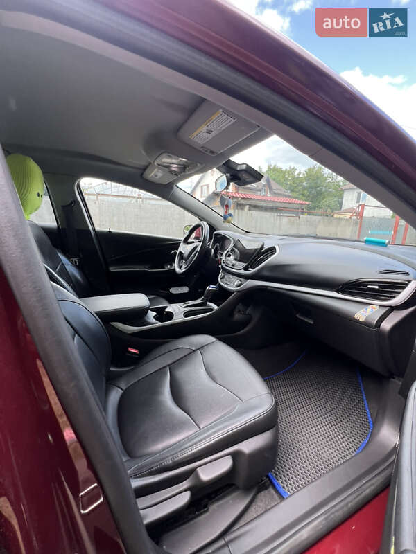 Хэтчбек Chevrolet Volt 2015 в Киеве фото 13 Хэтчбек Chevrolet Volt 2015 в Киеве