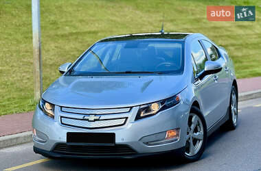 Хэтчбек Chevrolet Volt 2011 в 