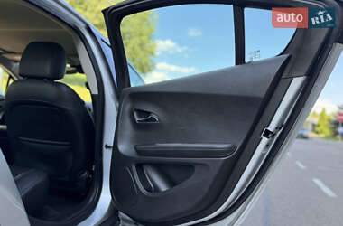Хэтчбек Chevrolet Volt 2011 в 