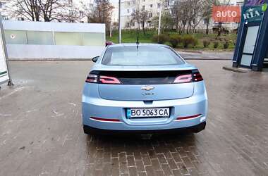 Хэтчбек Chevrolet Volt 2014 в 