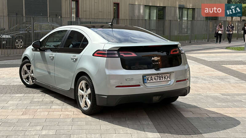 Хэтчбек Chevrolet Volt 2012 в Киеве фото 3 Хэтчбек Chevrolet Volt 2012 в Киеве