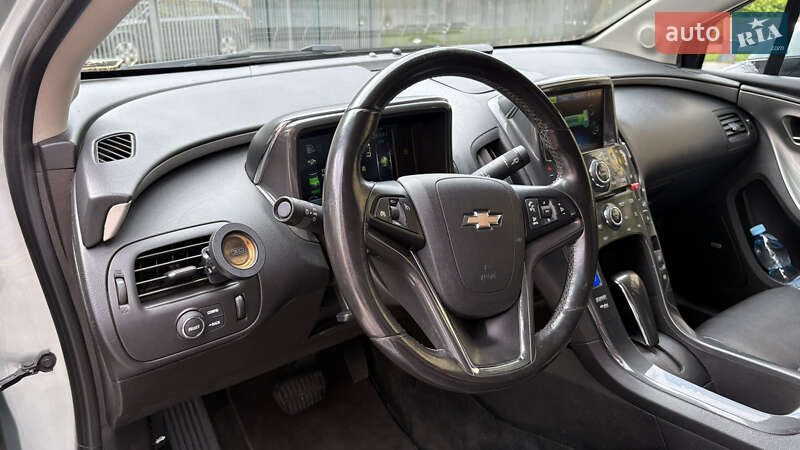 Хэтчбек Chevrolet Volt 2012 в Киеве фото 8 Хэтчбек Chevrolet Volt 2012 в Киеве