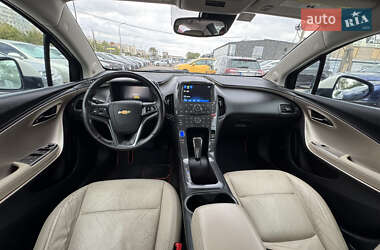 Хэтчбек Chevrolet Volt 2011 в 