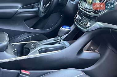 Хэтчбек Chevrolet Volt 2016 в 