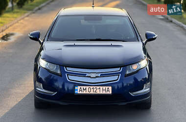 Хэтчбек Chevrolet Volt 2012 в 