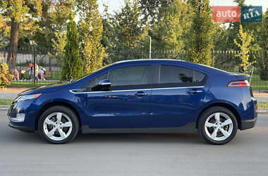 Хэтчбек Chevrolet Volt 2012 в 