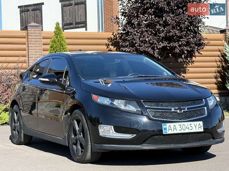 Хэтчбек Chevrolet Volt 2012 в Борисполе