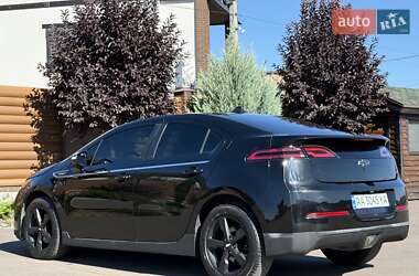 Хэтчбек Chevrolet Volt 2012 в 